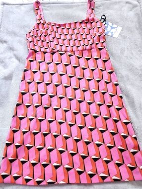 Diane Von Furstenberg Fushia and Black Geometric Print Dress